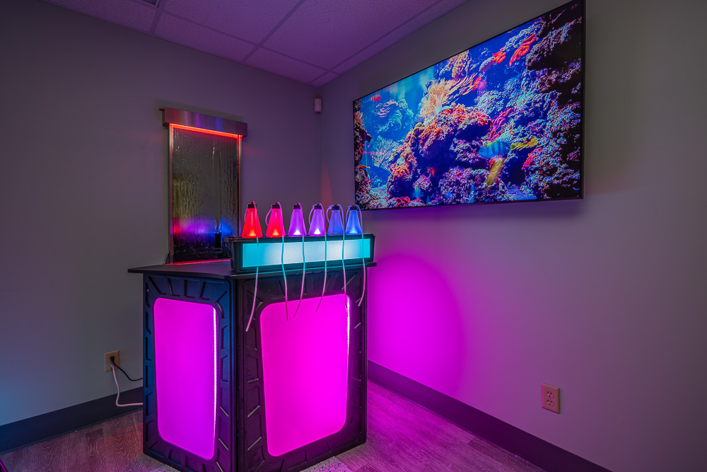 Oxygen therapy bar with pink LED lights